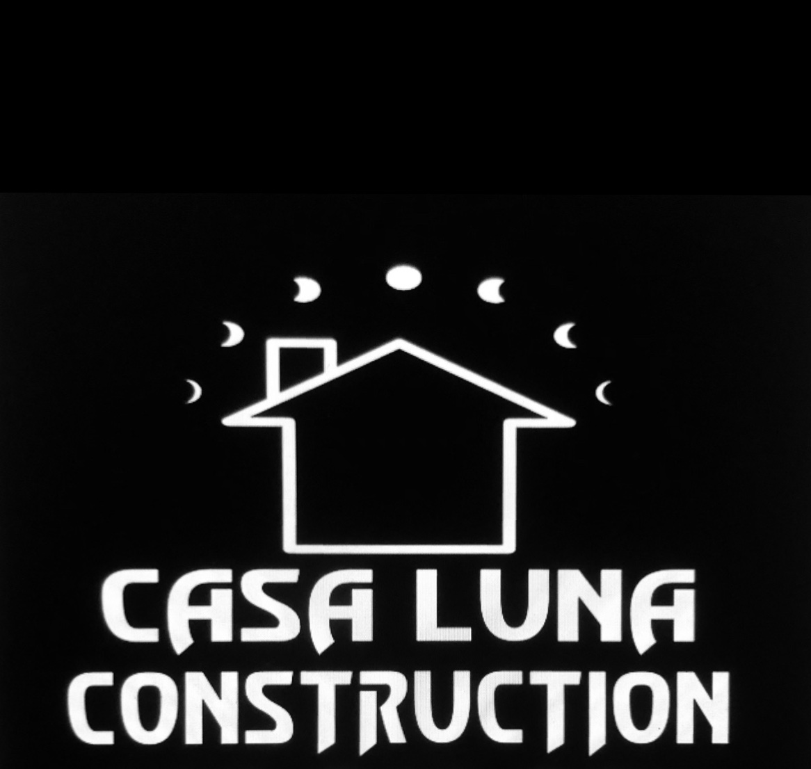 Casa Luna Construction's logo